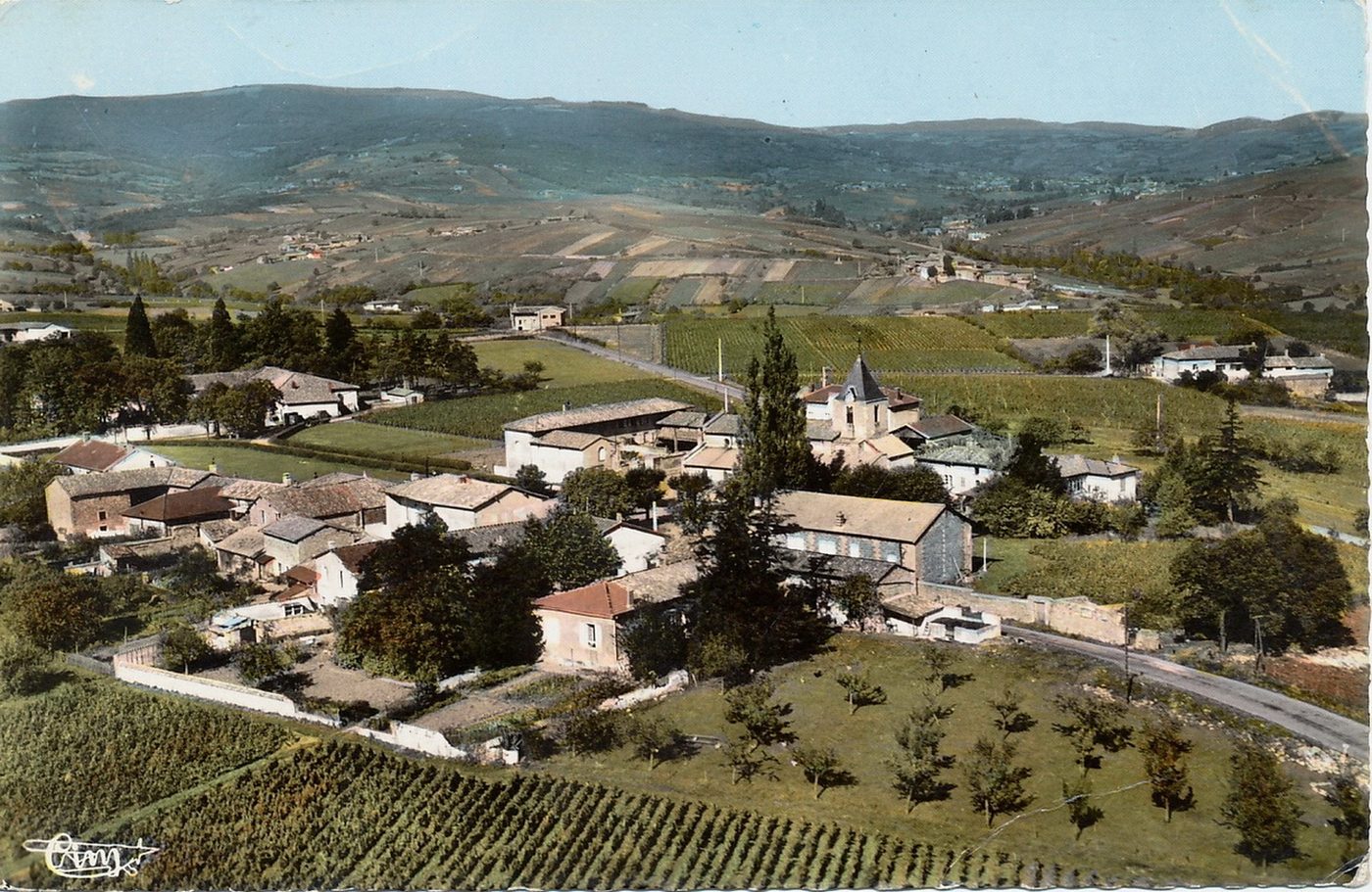 Saint-Amour. Vue générale aérienne.