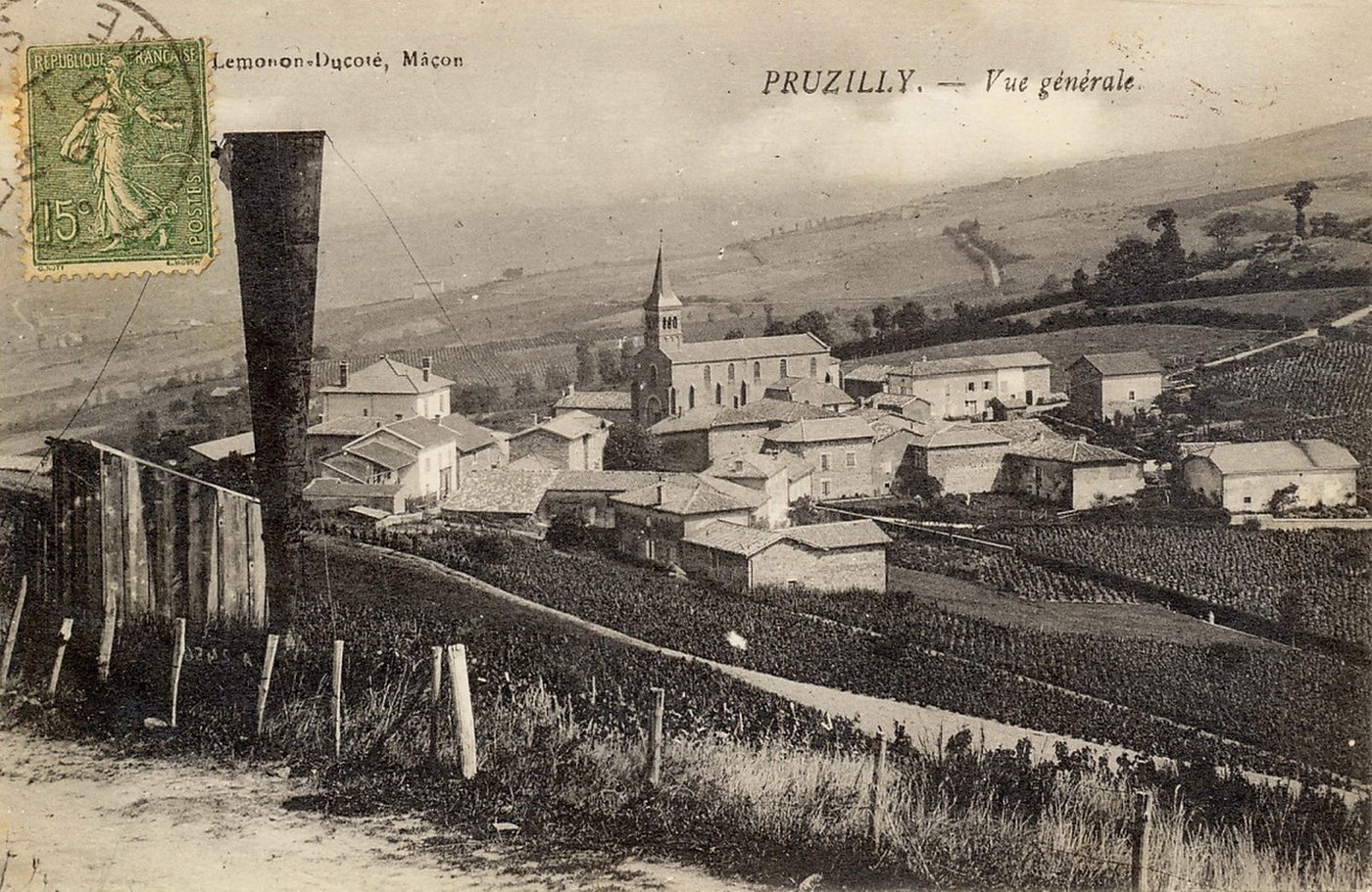 Pruzilly. Vue générale.