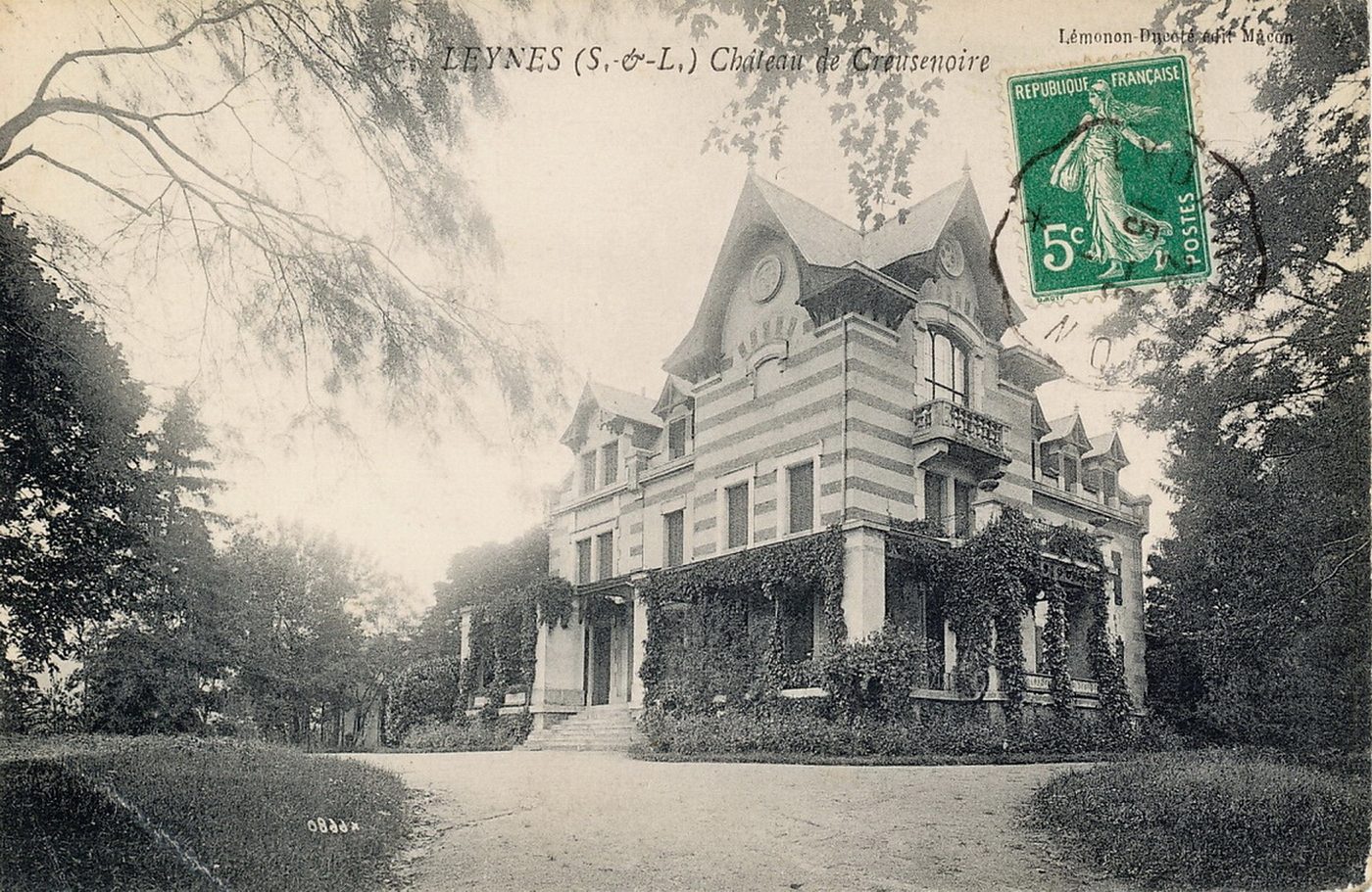 Leynes. Château de Creusenoire.