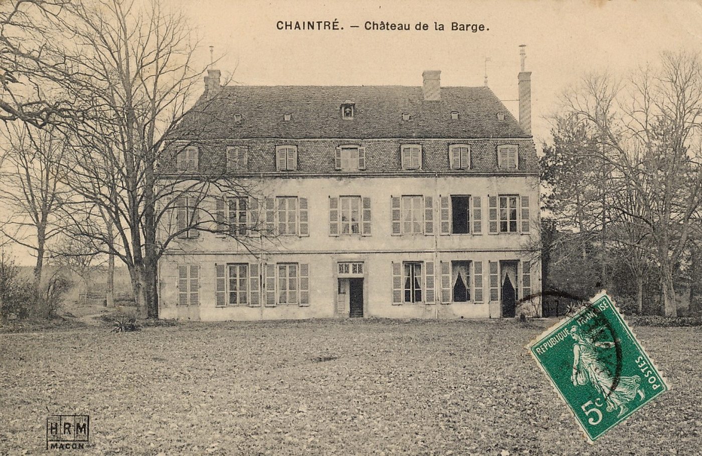 Chaintré. Château de la Barge.