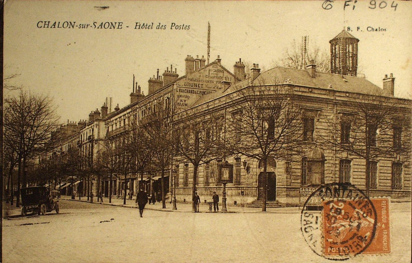 Chalon-sur-Saône. Hôtel des postes.