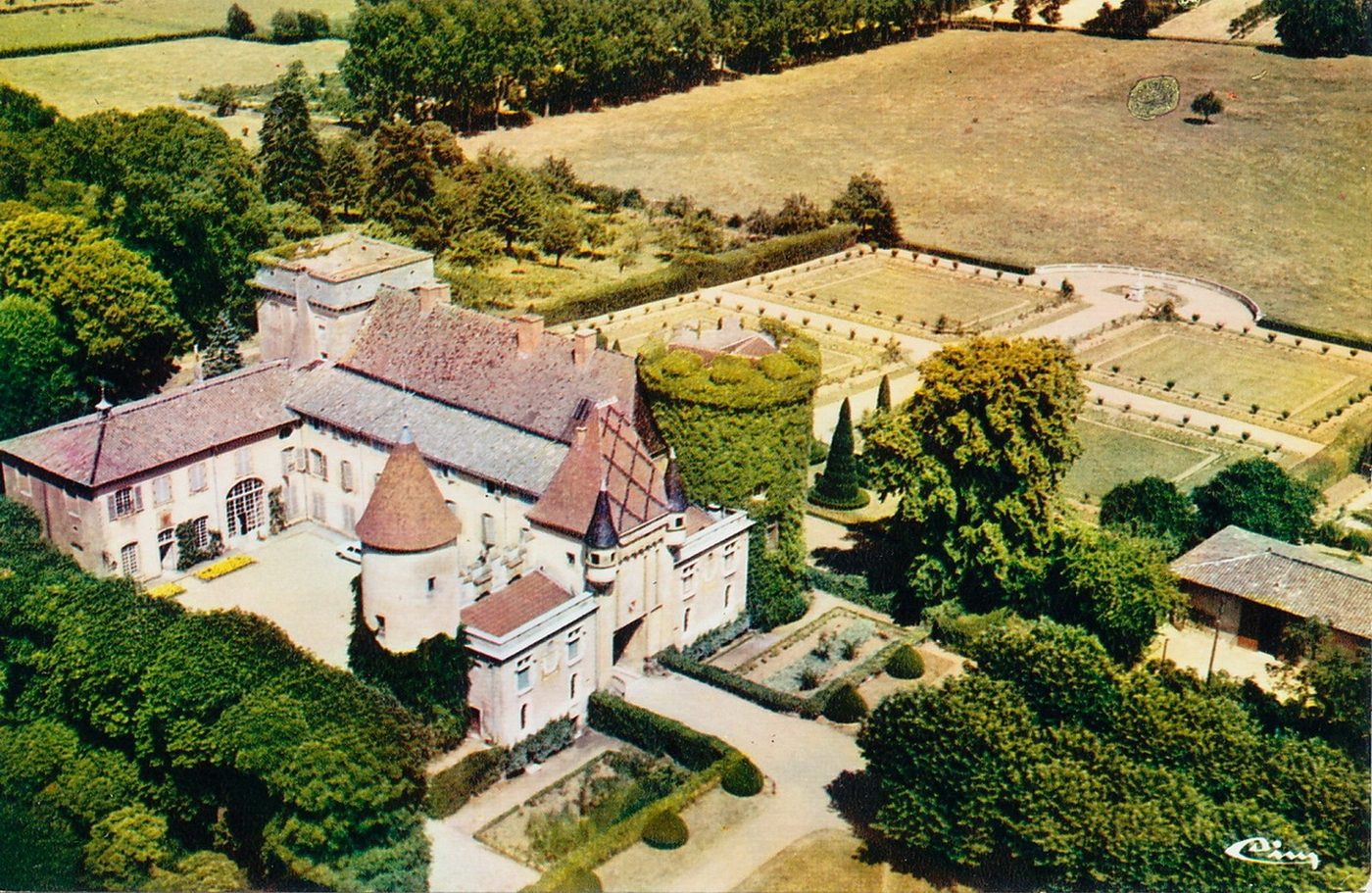 Crêches-sur-Saône. Château de Chaintré.
