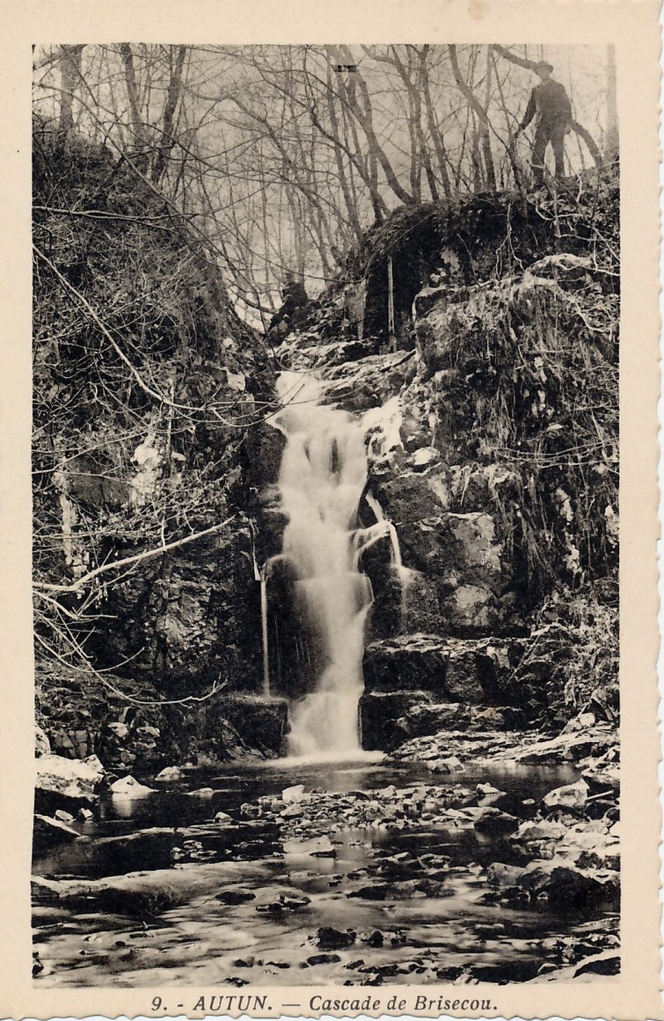 Autun. Cascade de Brisecou.