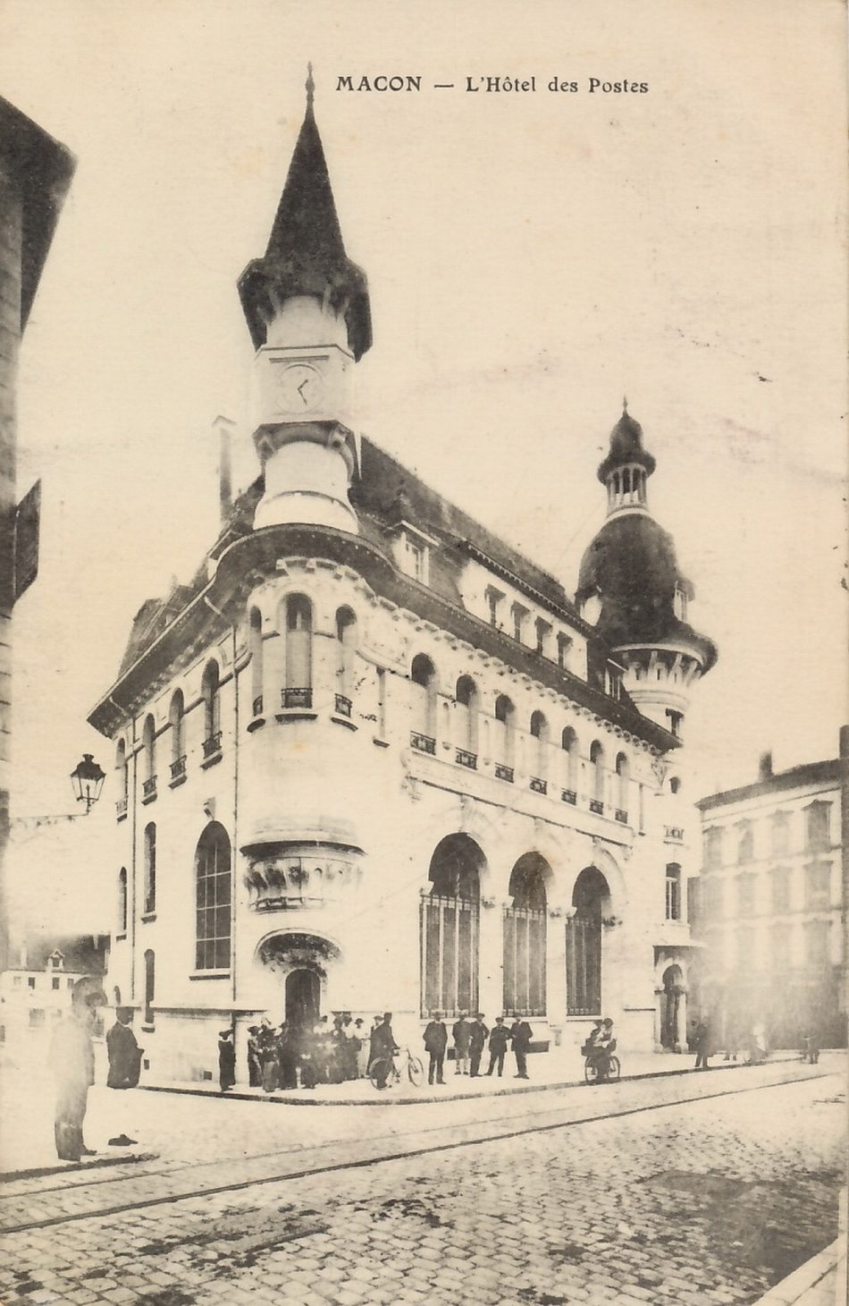 Mâcon. L'hôtel des postes.