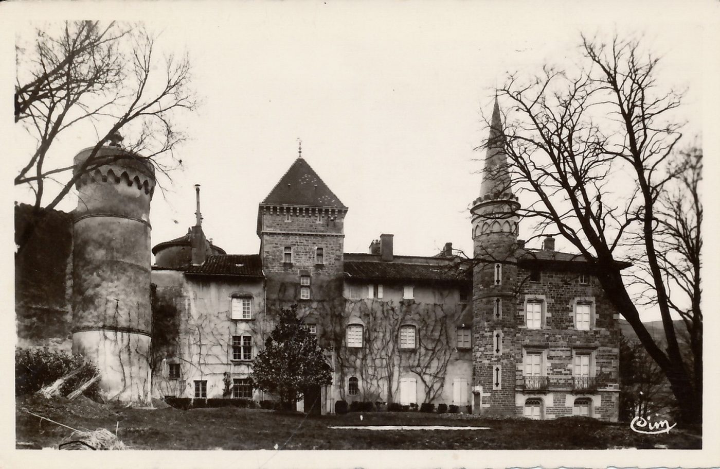 Saint-Point, château de Lamartine.