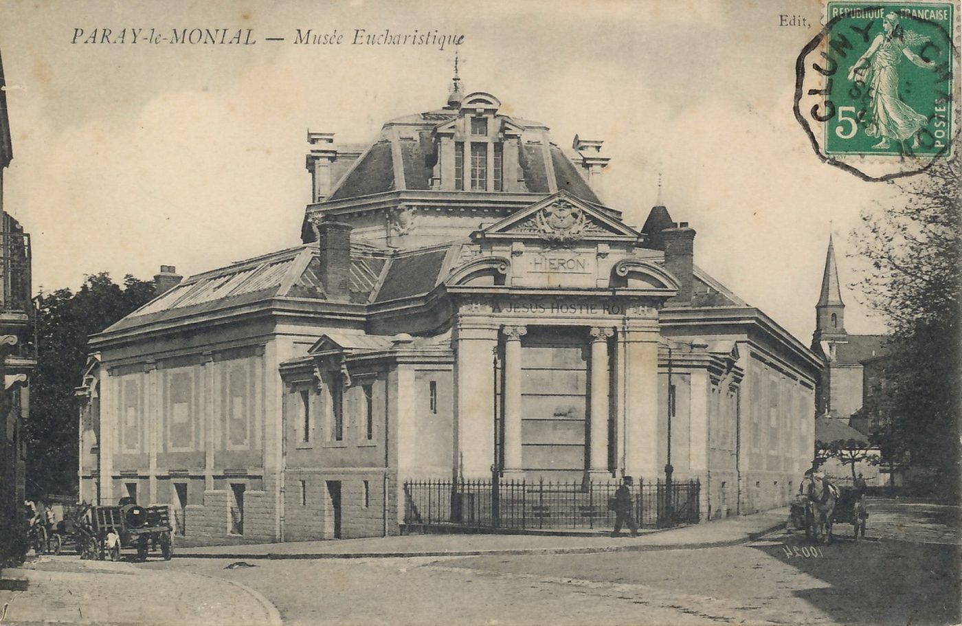Paray-le-Monial. Musée eucharistique.