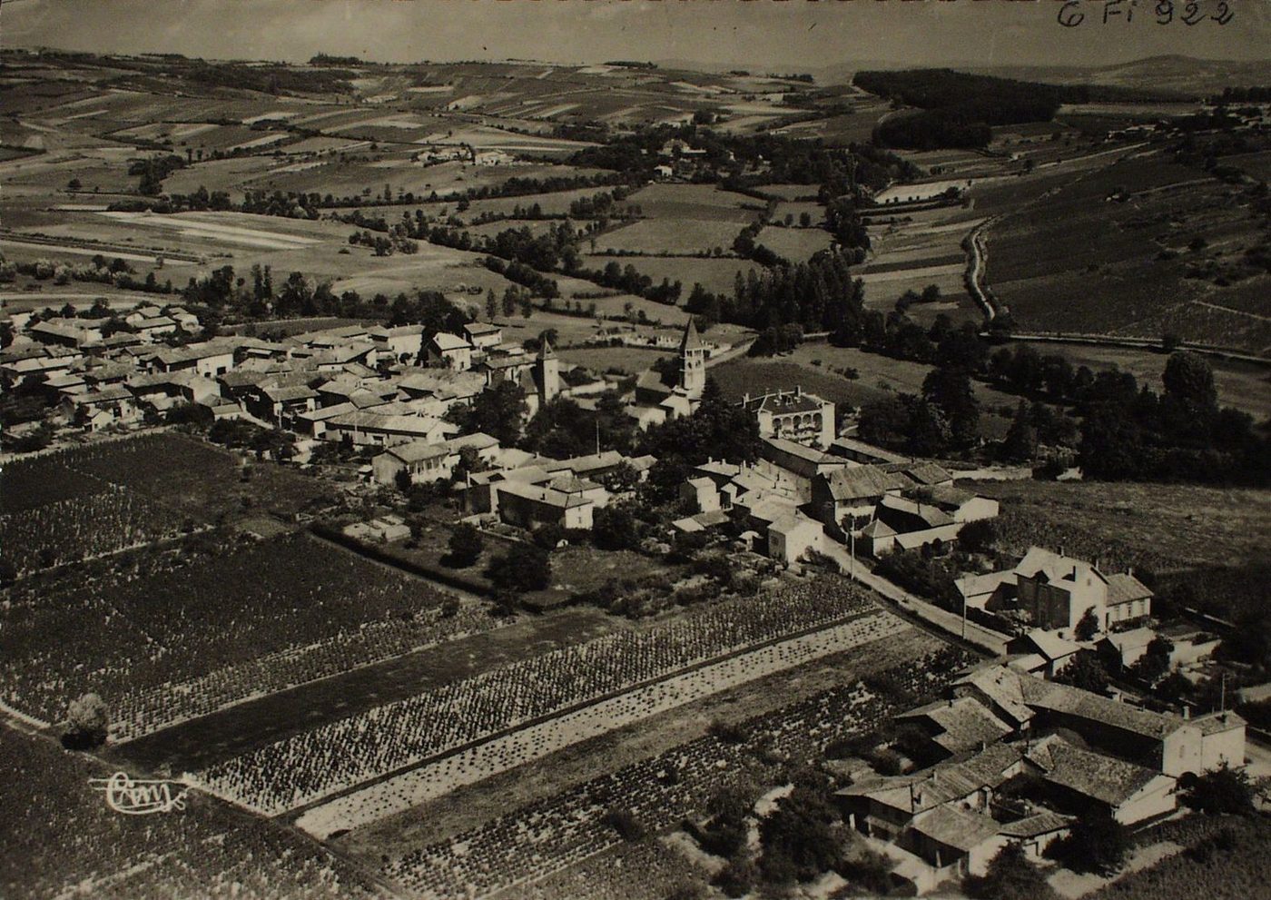 Chânes. Vue générale aérienne.