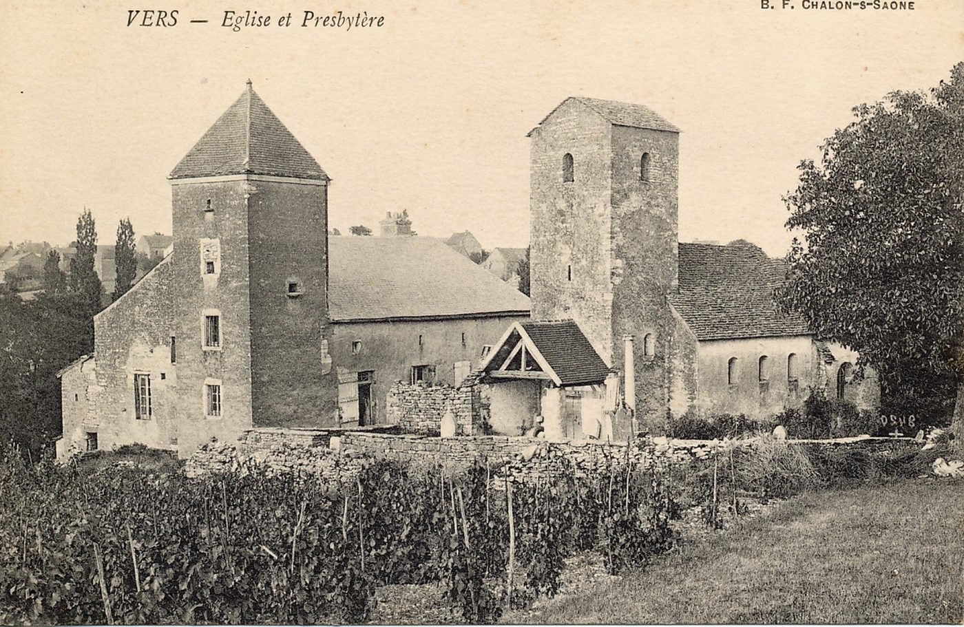 Vers. Eglise et presbytère.
