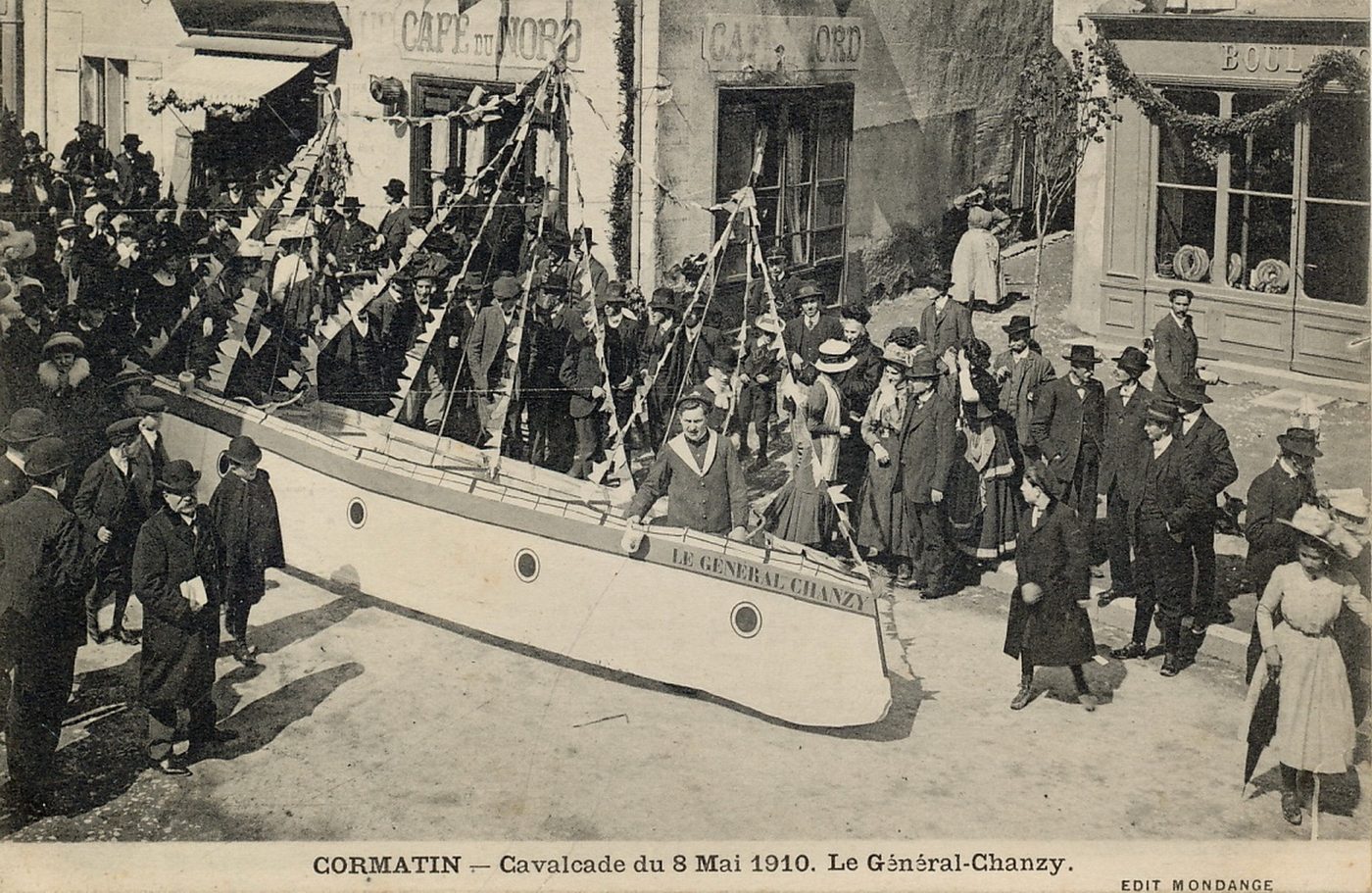 Cormatin. Cavalcade du 8 mai 1910. Le général Chanzy.