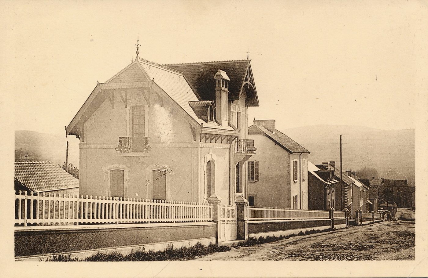 Chauffailles. Nouvelles villas.