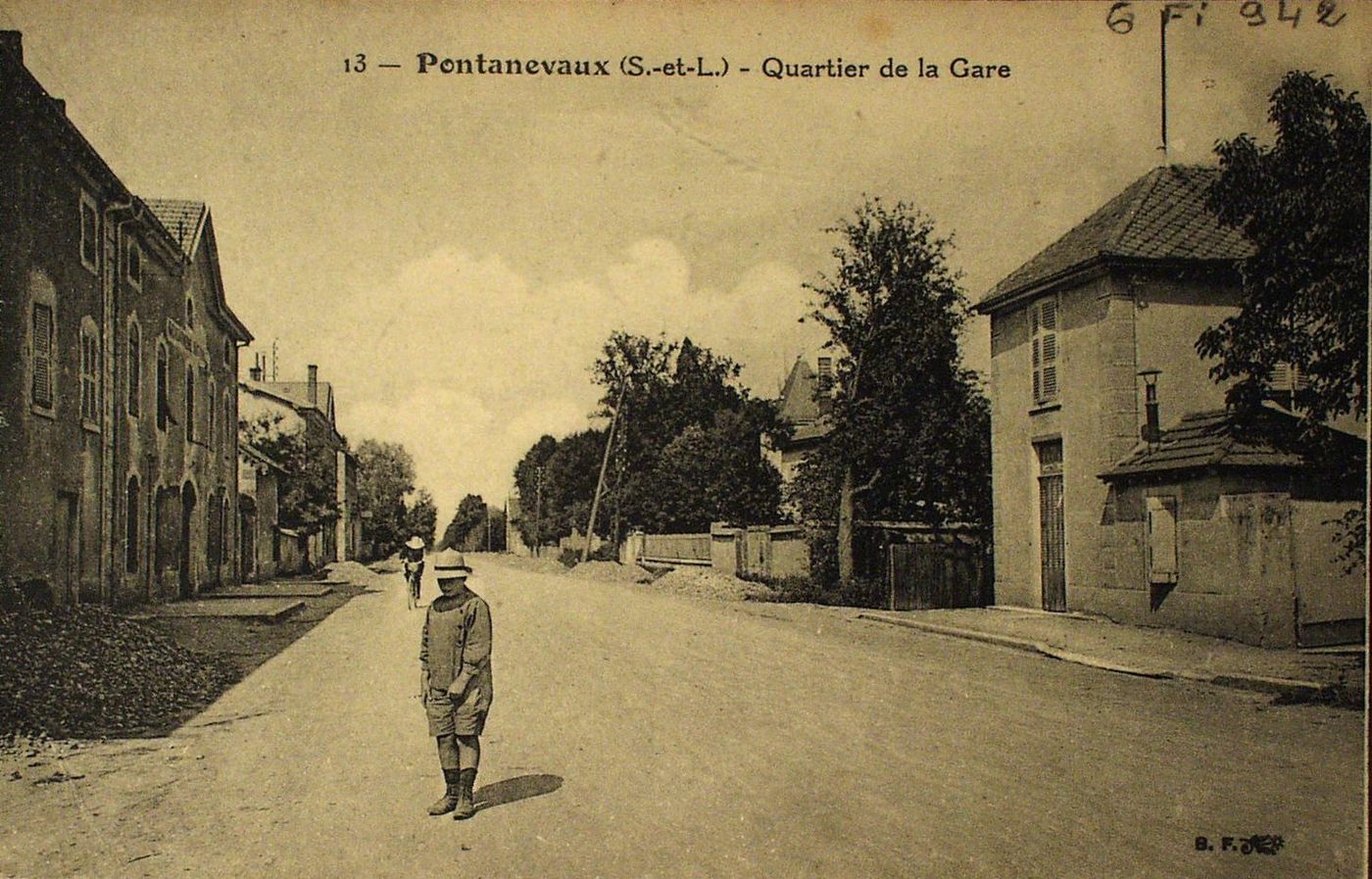 Pontanevaux. Quartier de la Gare.