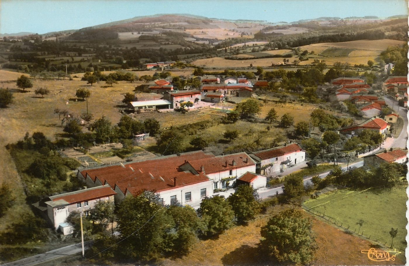 Coublanc. Hameau de La Croix. Vue aérienne.