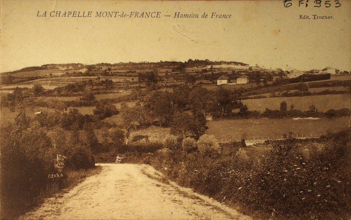 La Chapelle-du-Mont-de-France. Hameau de France.