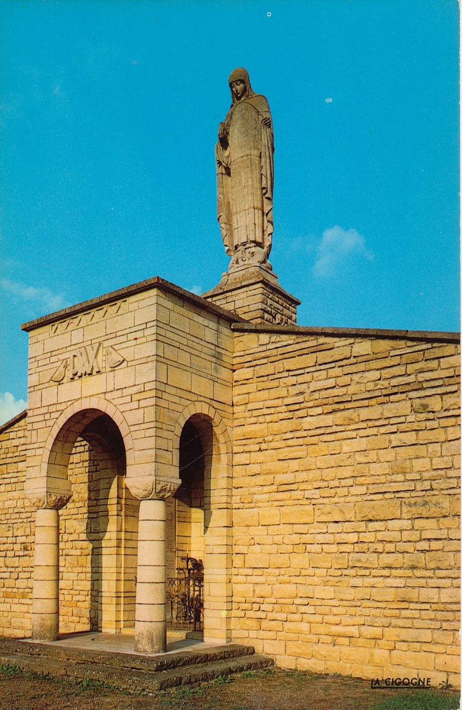 Iguerande. Notre-Dame-de-la-Paix.