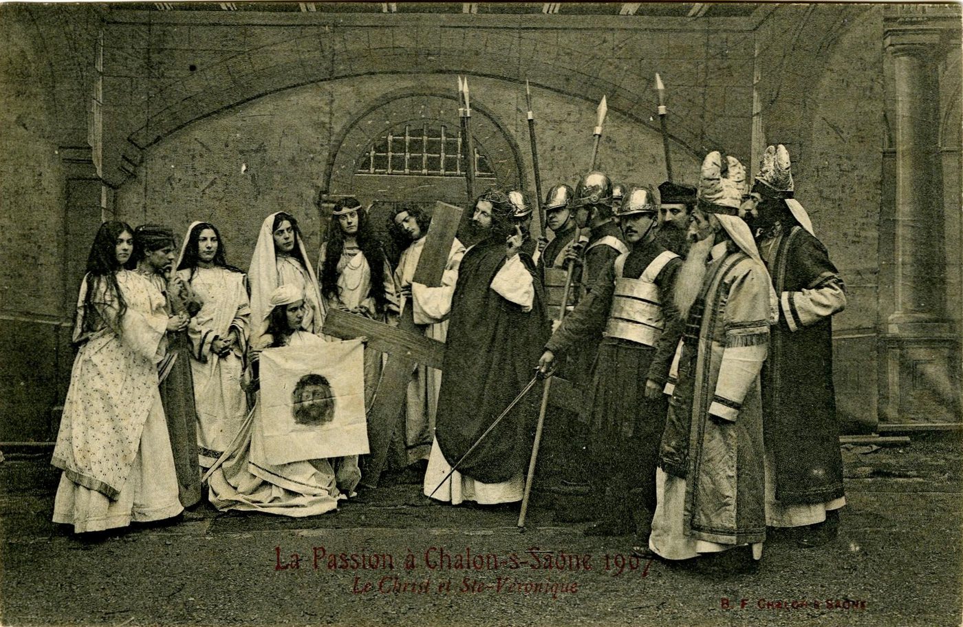 La passion à Chalon-sur-Saône 1907. Le Christ et sainte Véronique.