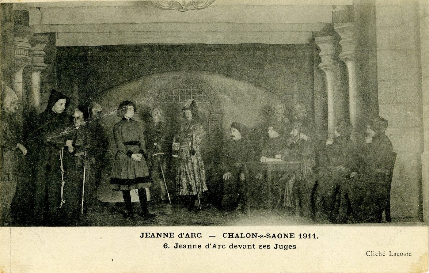 Chalon-sur-Saône 1911. Jeanne d'Arc, 6. Jeanne d'Arc devant ses juges.