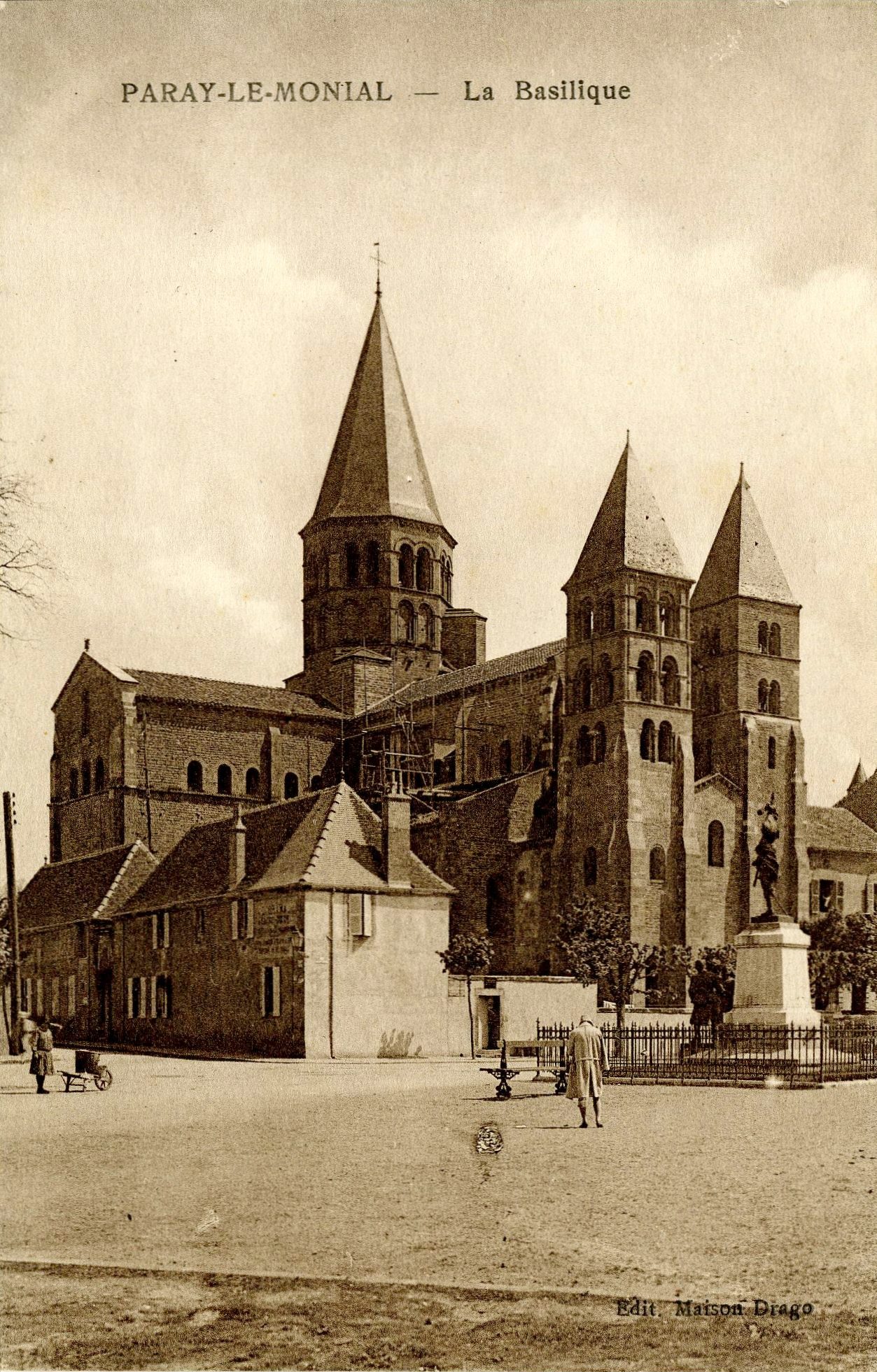 Paray-le-Monial. La basilique.