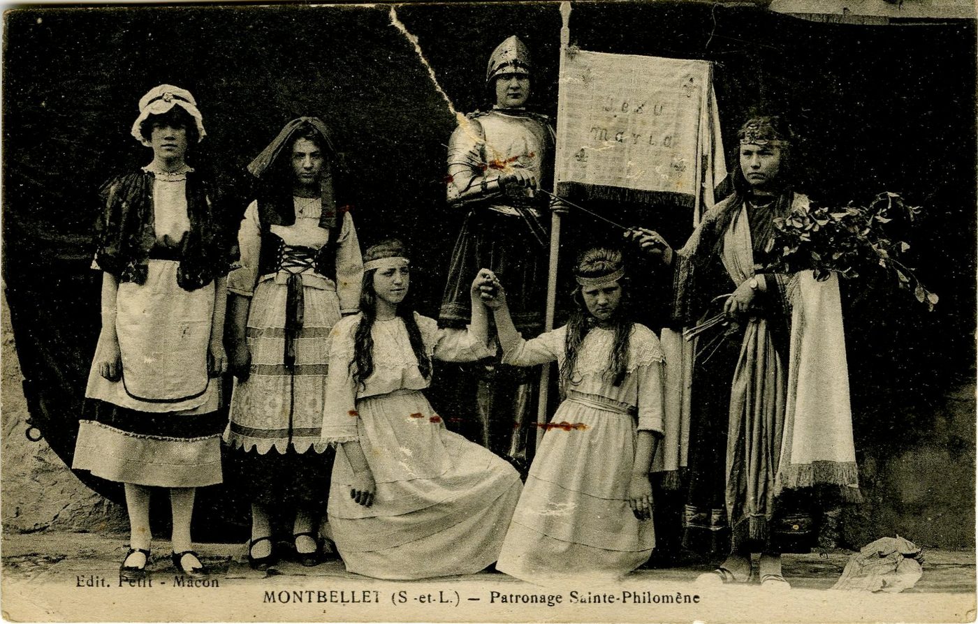 Montbellet. Patronage Sainte-Philomène. Groupe de six jeunes filles.
