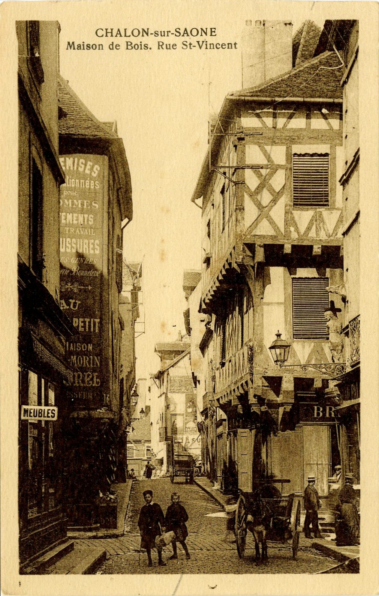 Chalon-sur-Saône. Maison de bois, rue Saint-Vincent.