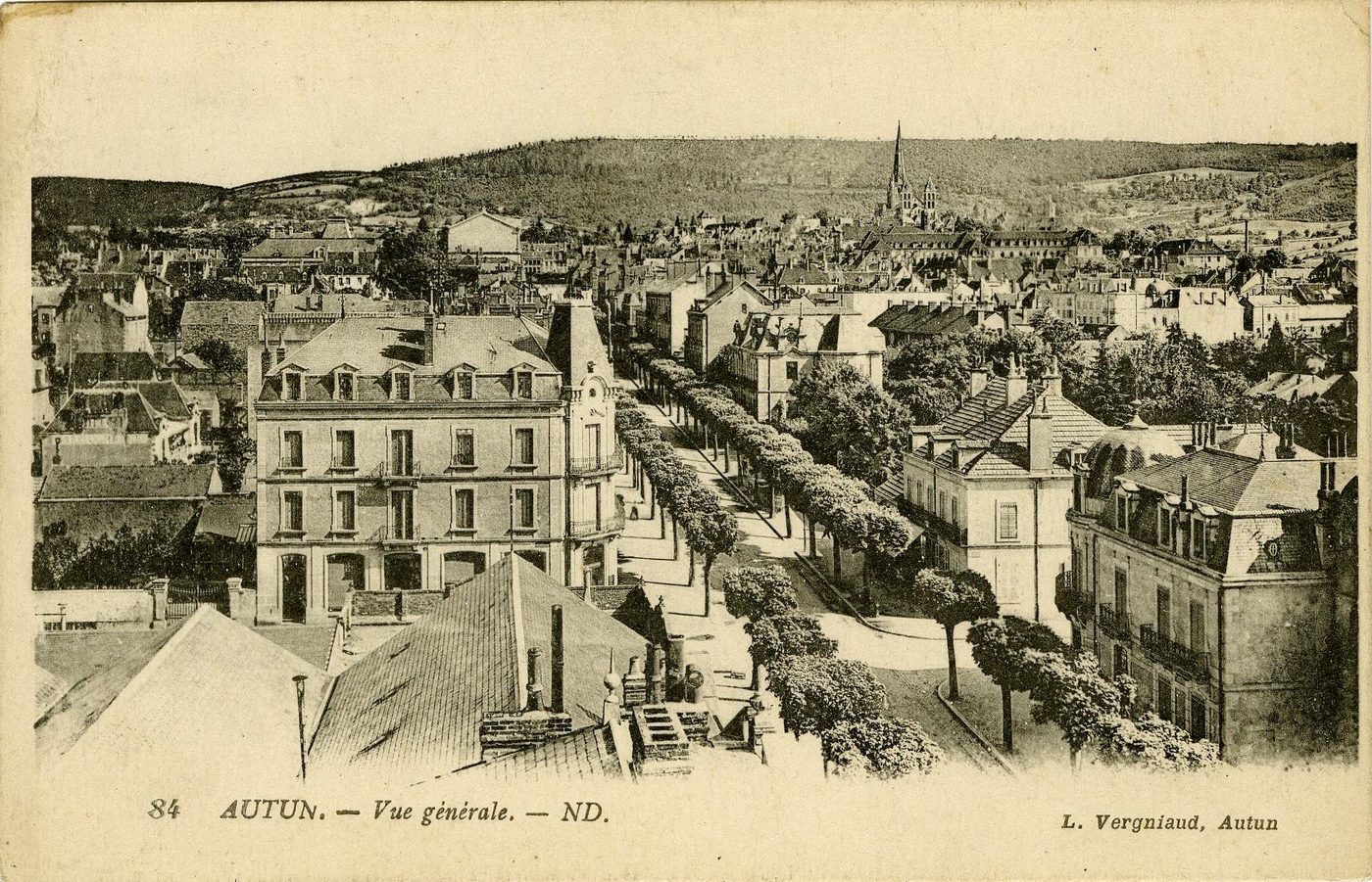 Autun. Vue générale.