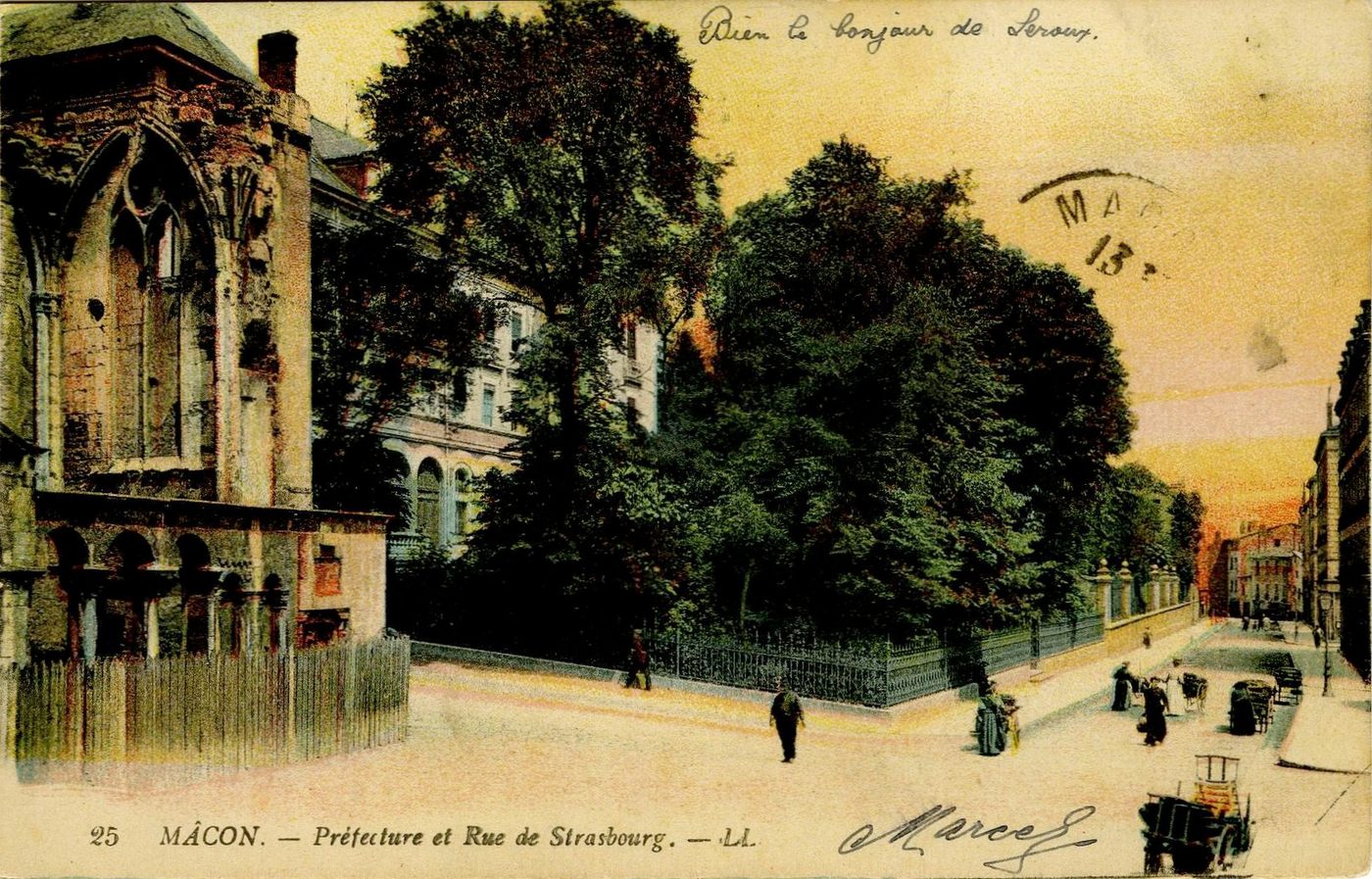 Mâcon. Préfecture et rue de Strasbourg.