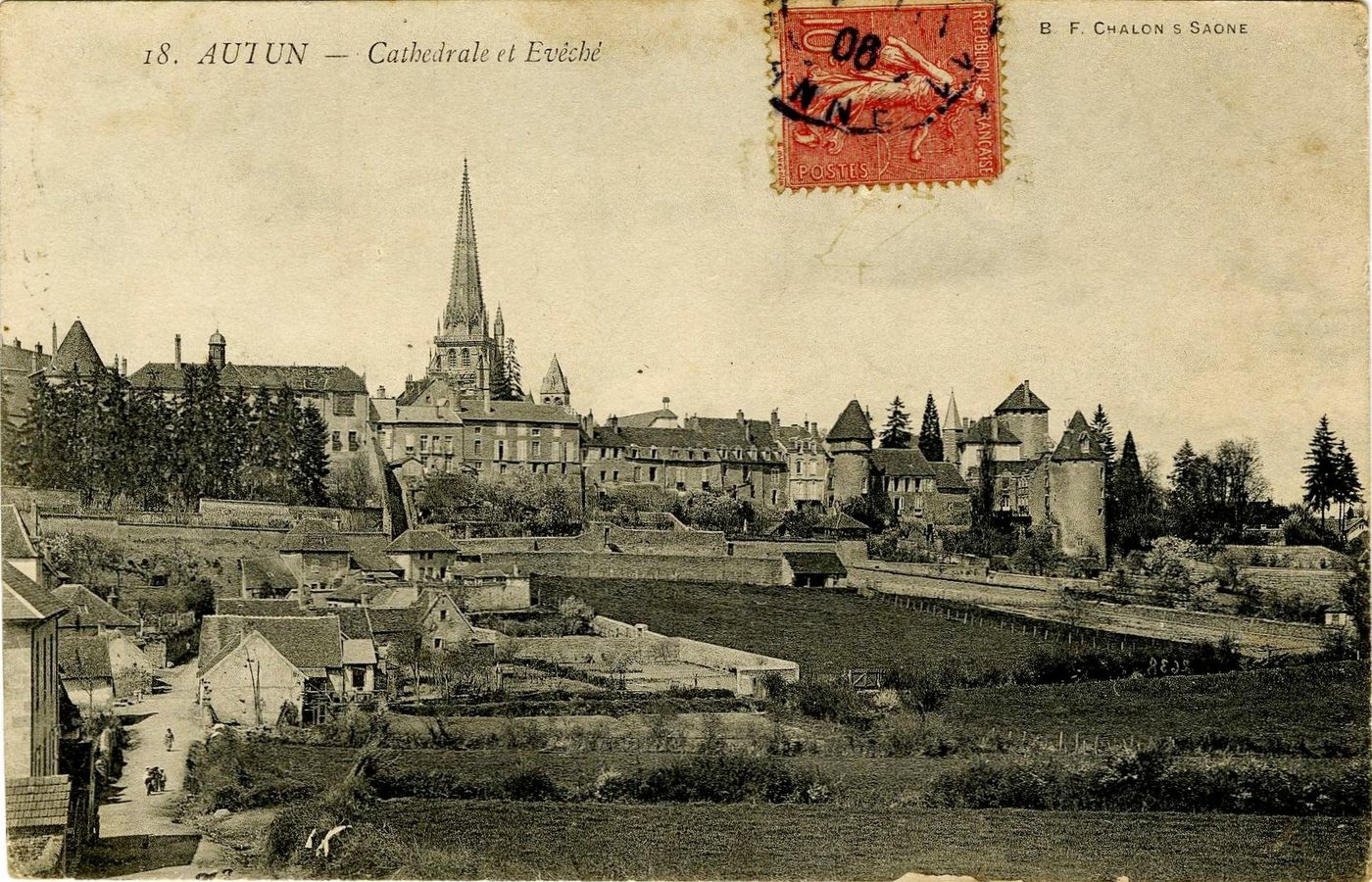 Autun. Cathédrale et évêché.