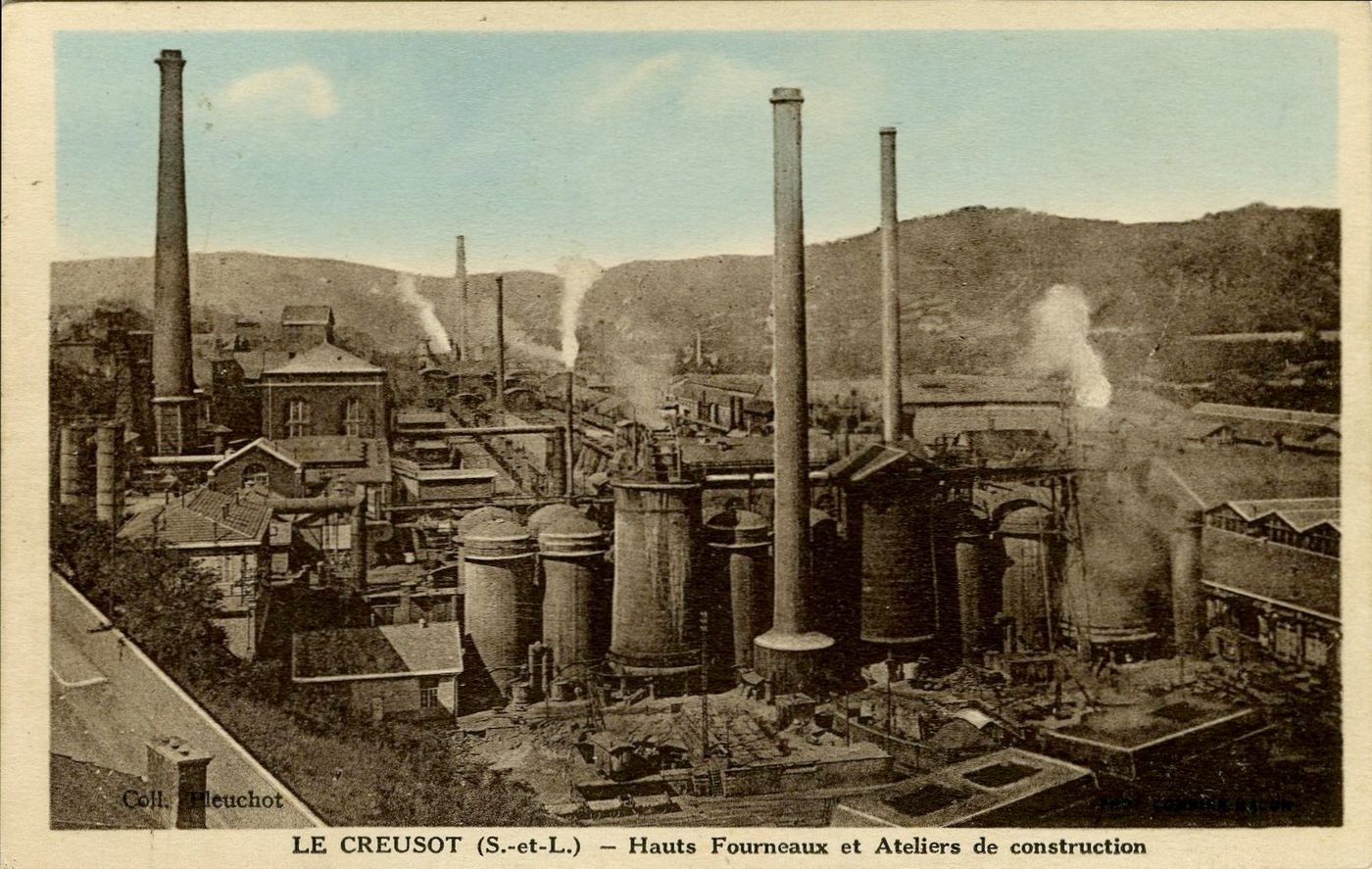 Le Creusot.- Hauts fourneaux et ateliers de construction.