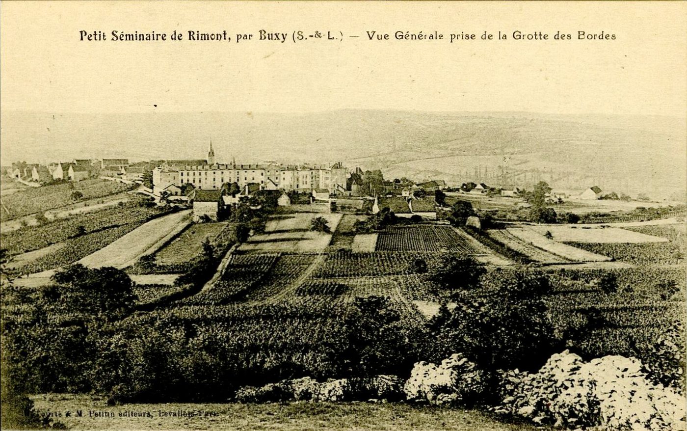 Petit séminaire de Riment, par Buxy. Vue générale prise de la grotte des Bordes.