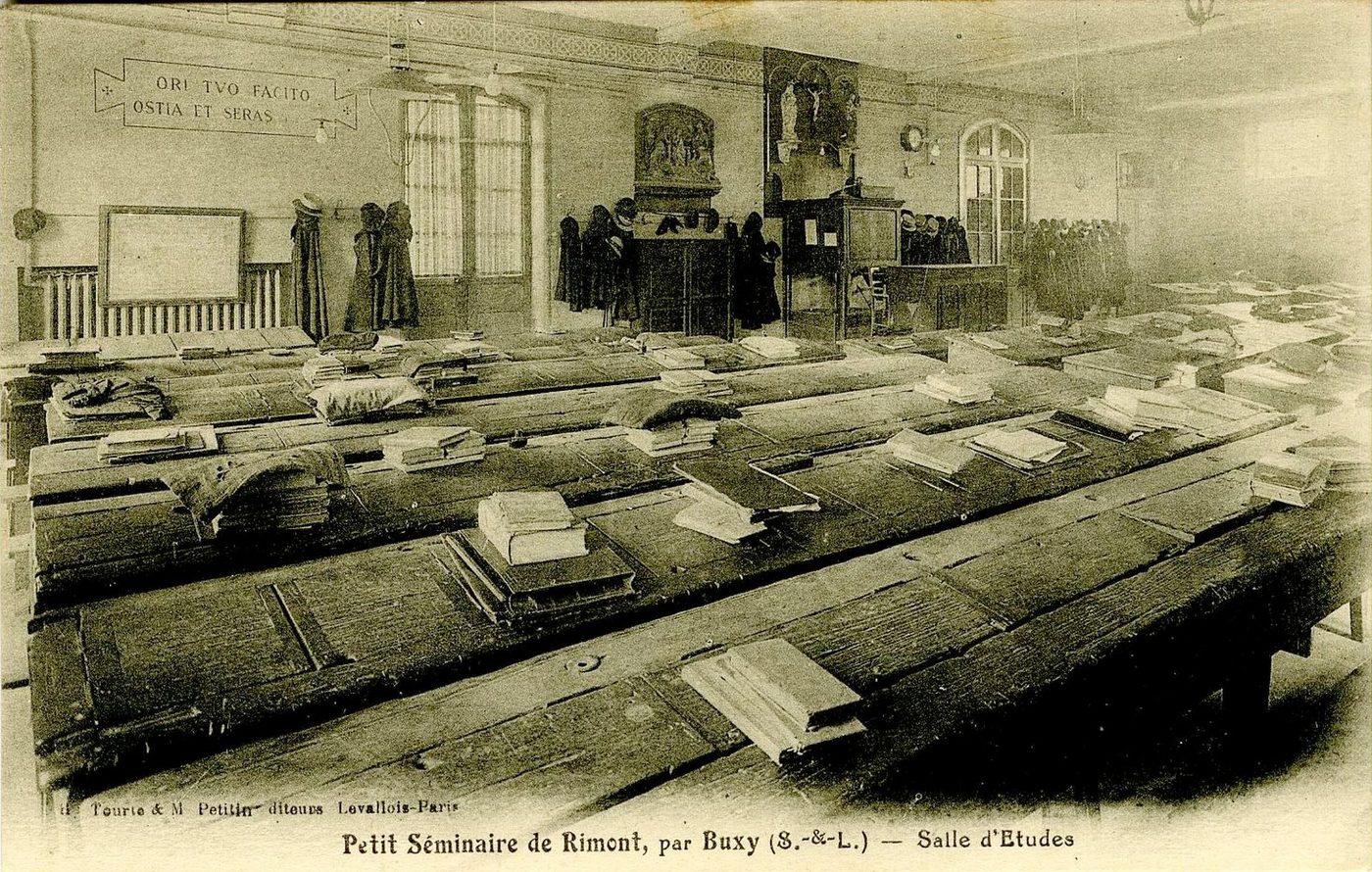 Petit séminaire de Rimont, par Buxy. Salle d'Etudes.
