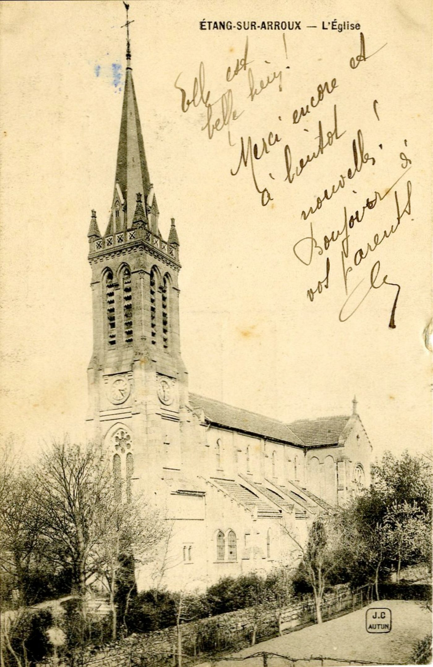 Etang-sur-Arroux. L'église.