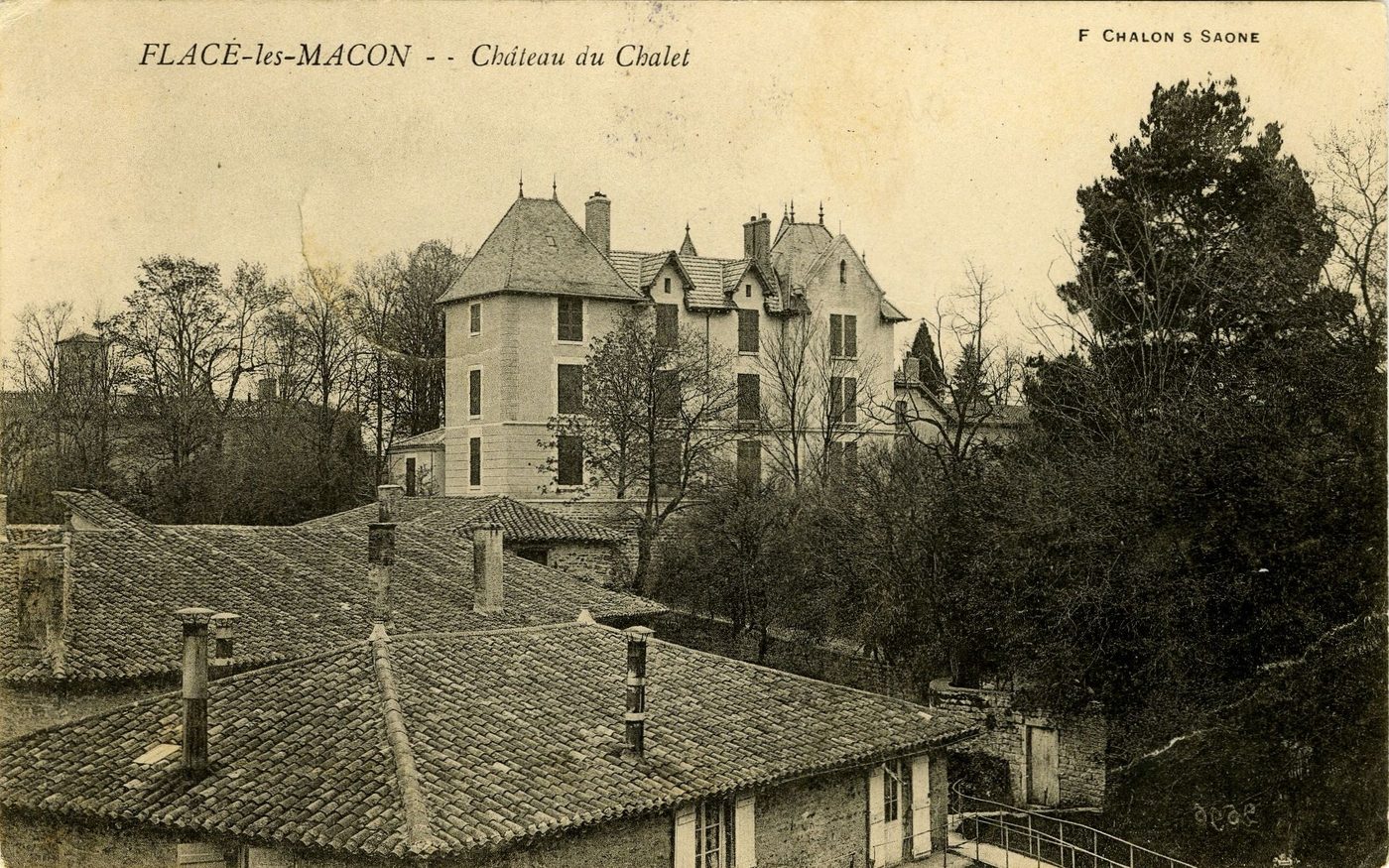 Flacé-les-Mâcon. Château du chalet.