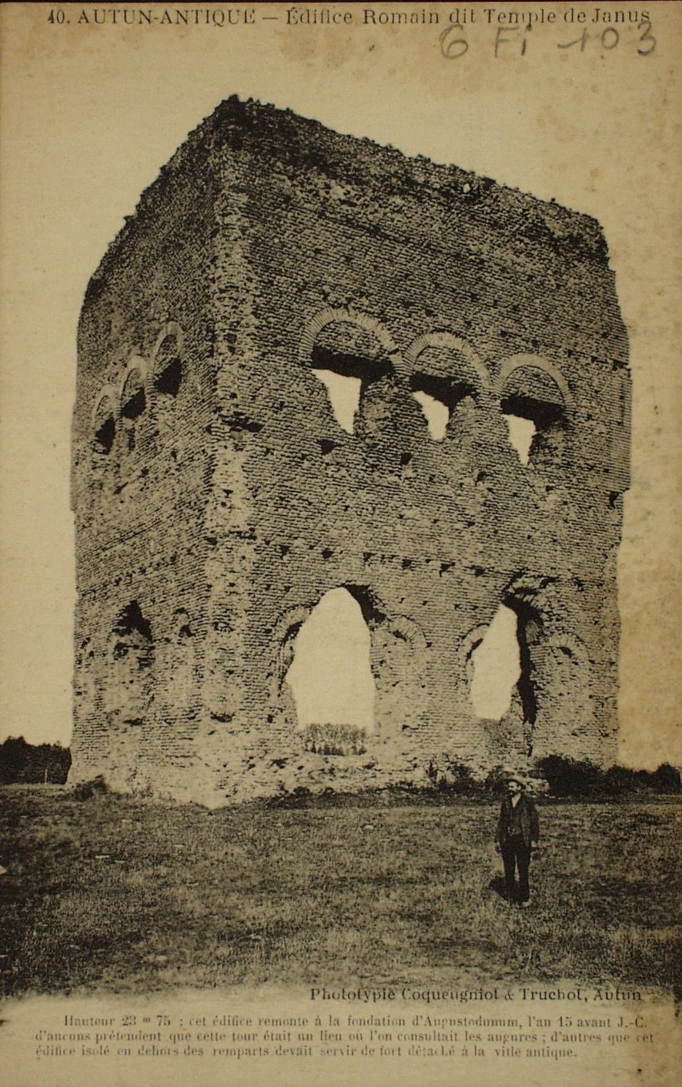 Autun antique. Edifice romain dit temple de Janus.