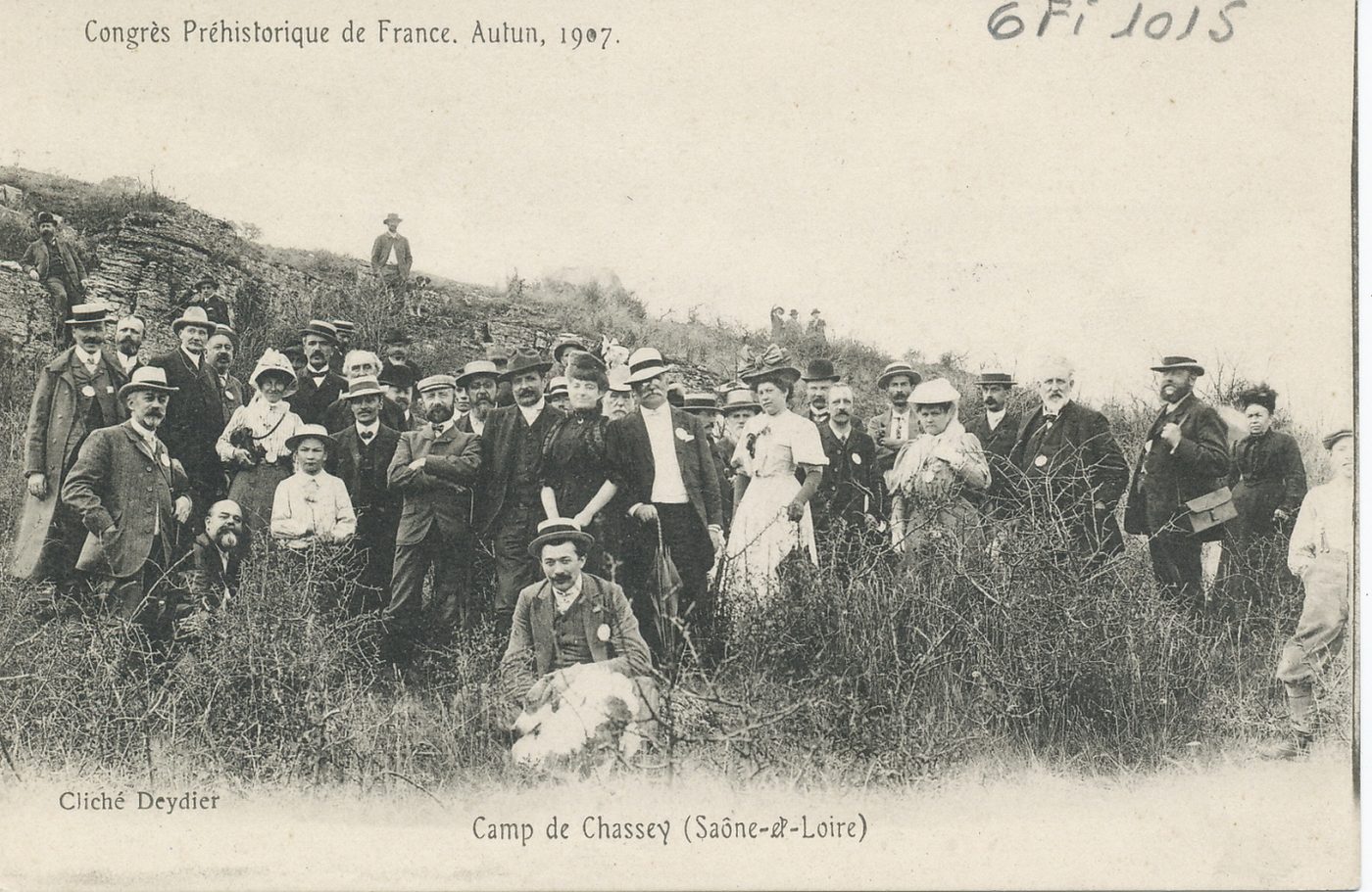 Congrès préhistorique de France. Autun, [16 août] 1907. Camp de Chassey.