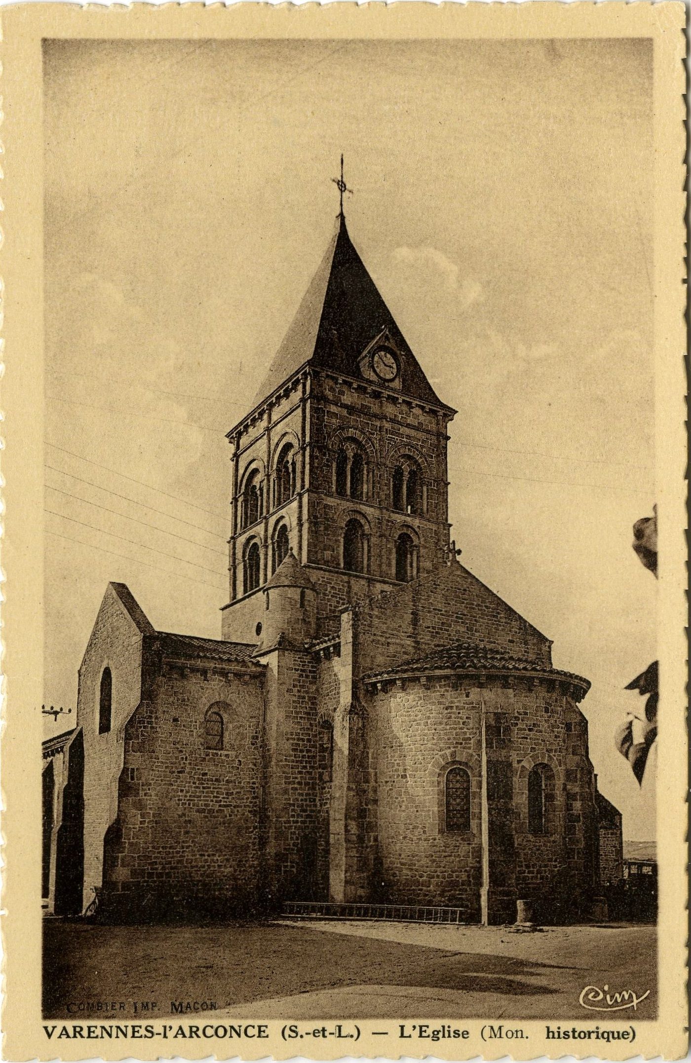 Varennes- L'Arconce. L'église (monument historique).