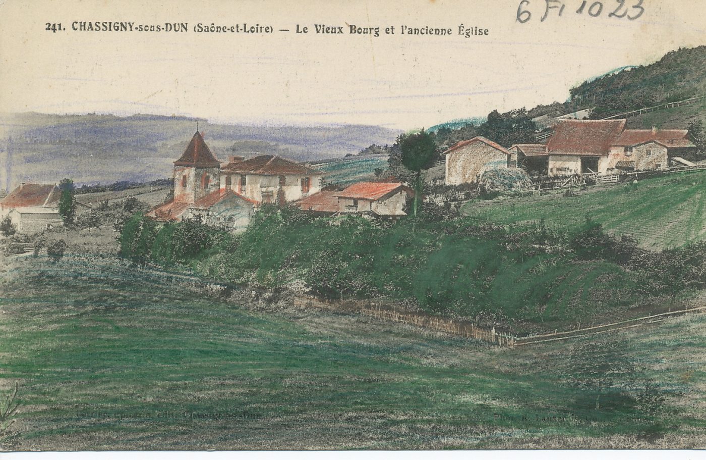 Chassigny-sous-Dun. Le vieux bourg et l'ancienne église.