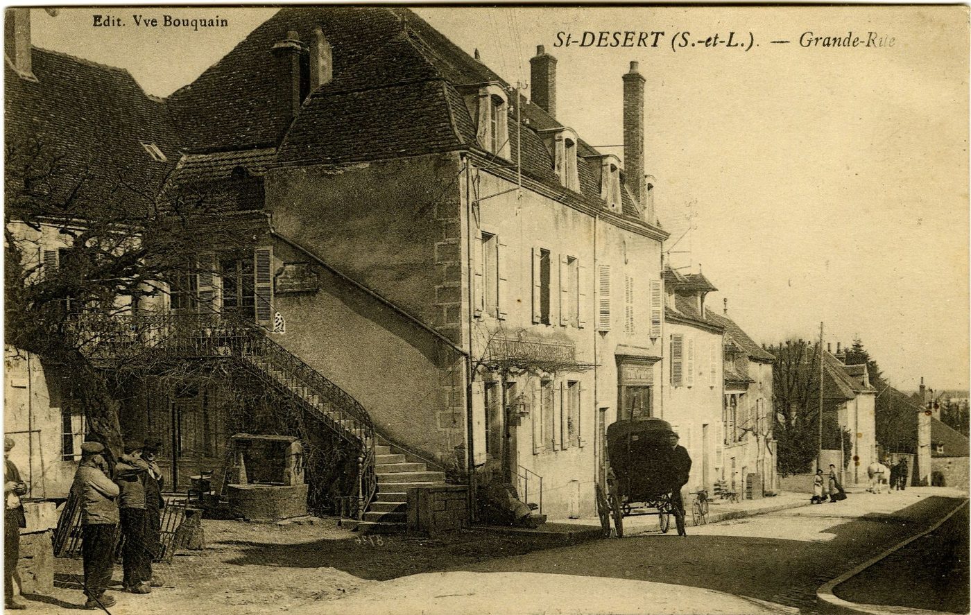 Saint-Désert. Grande rue.