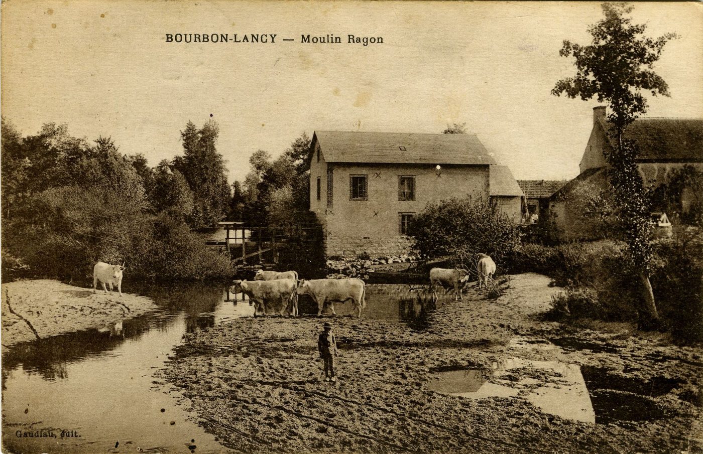 Beaurepaire. Moulin Ragon.