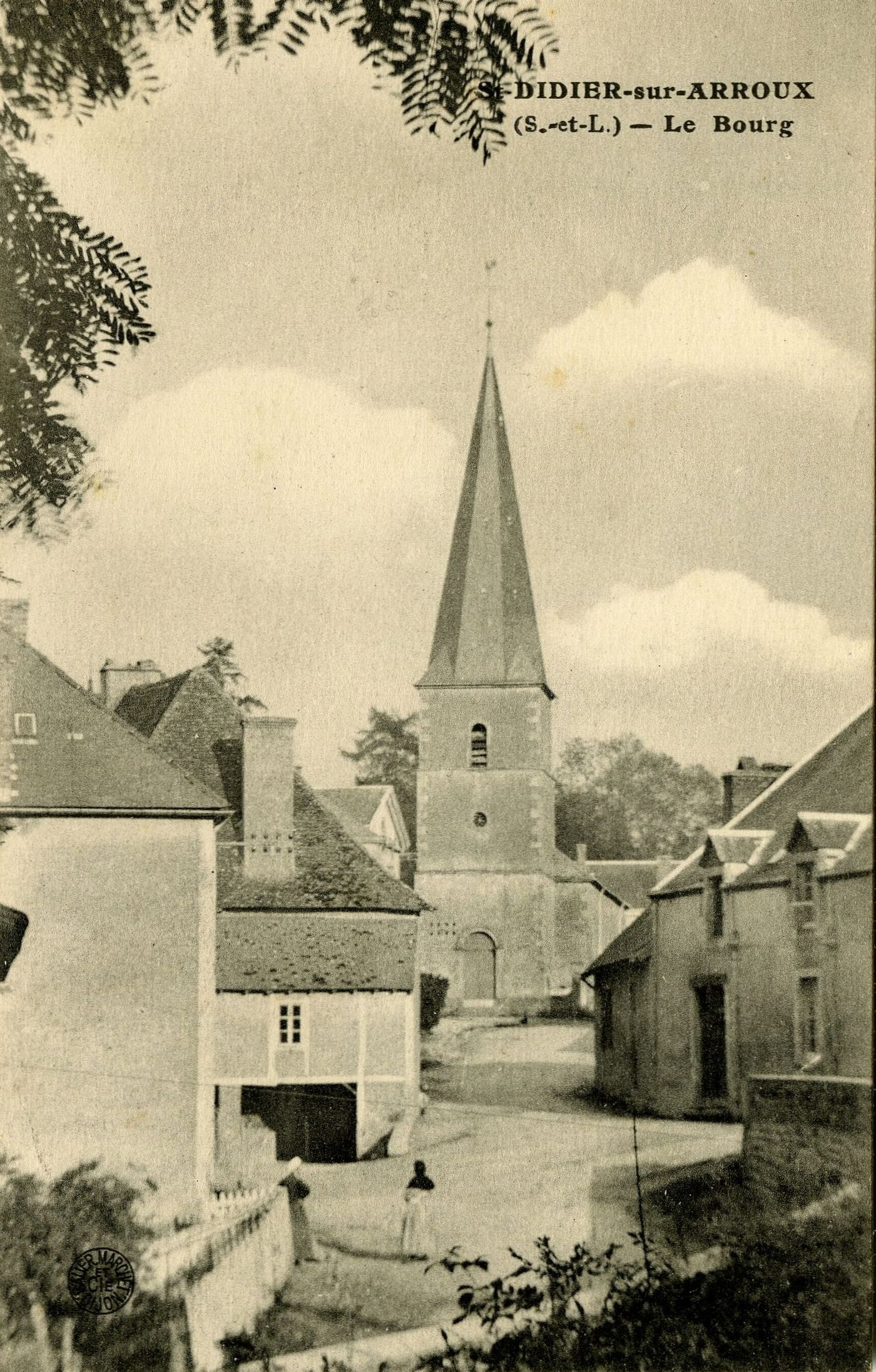 Saint-Didier-sur-Arroux. Le Bourg.