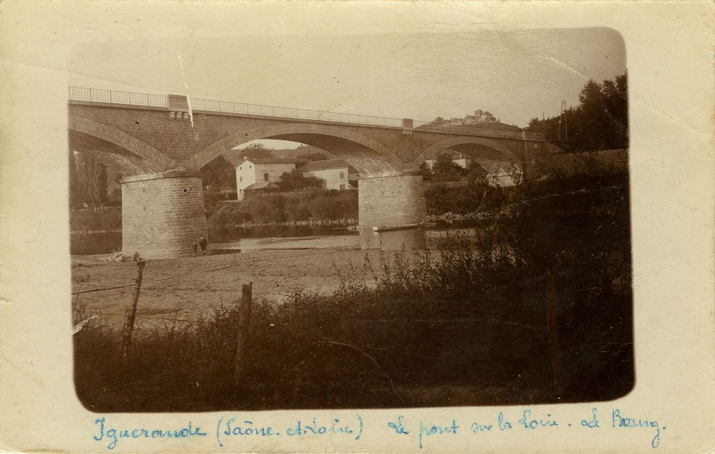 Iguerande. Le pont sur la Loire. Le bourg.