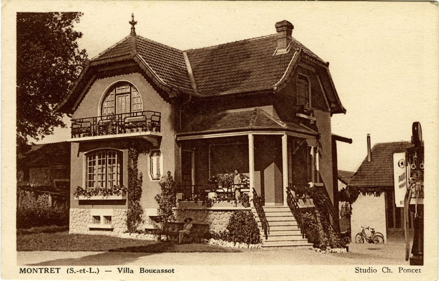 Montret. Villa Boucassot.