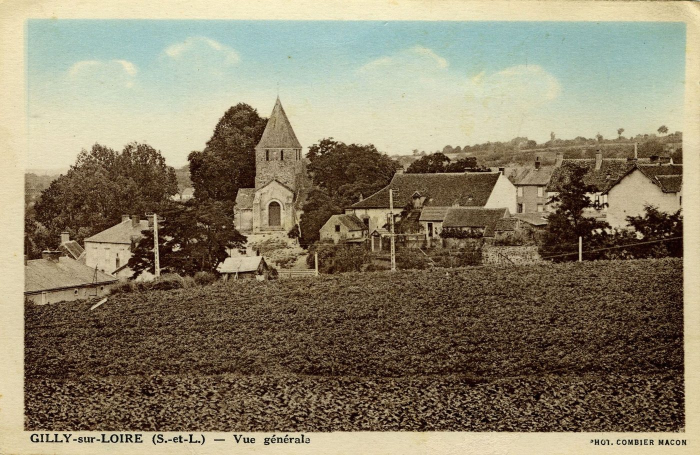 Gilly-sur-Loire. Vue générale.