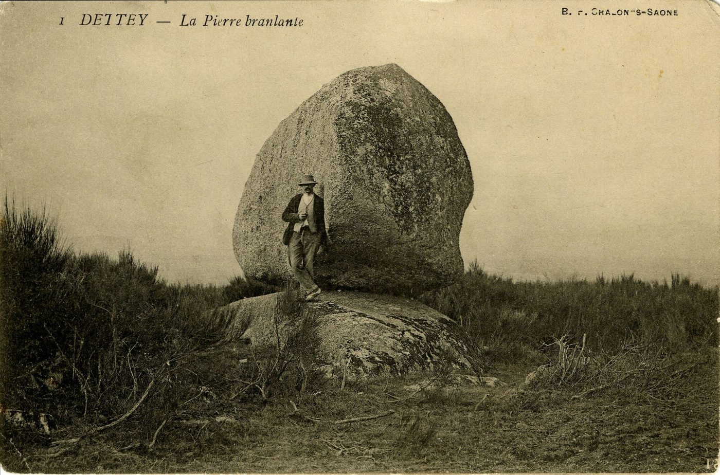 Dettey. La pierre branlante.