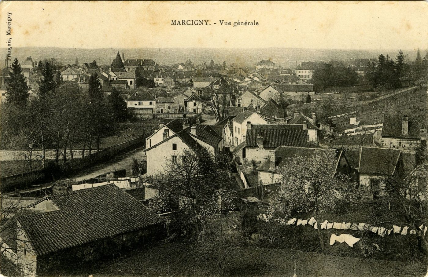 Marcigny. Vue générale.