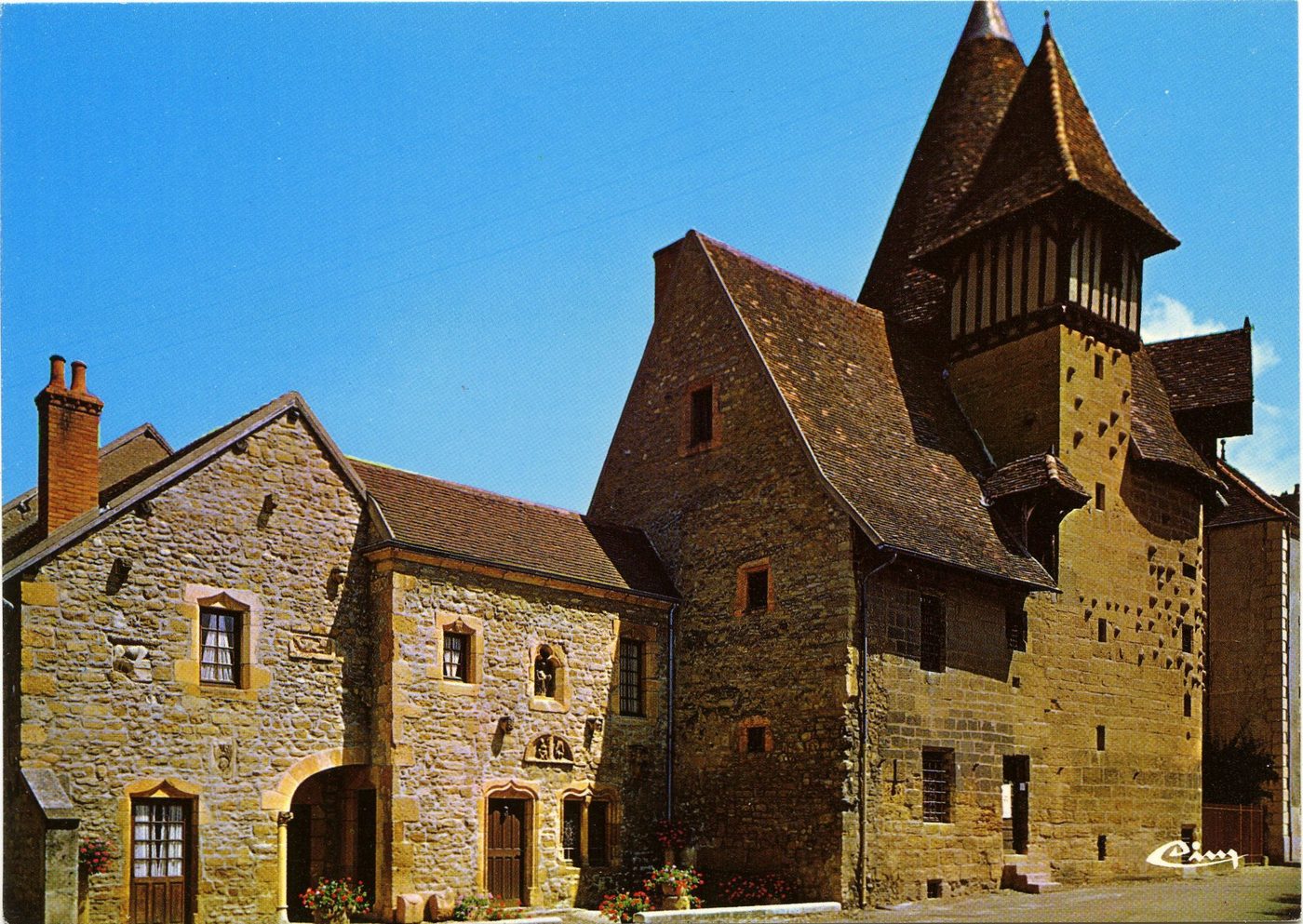 Marcigny. Tour du moulin des Moines (XVe s).