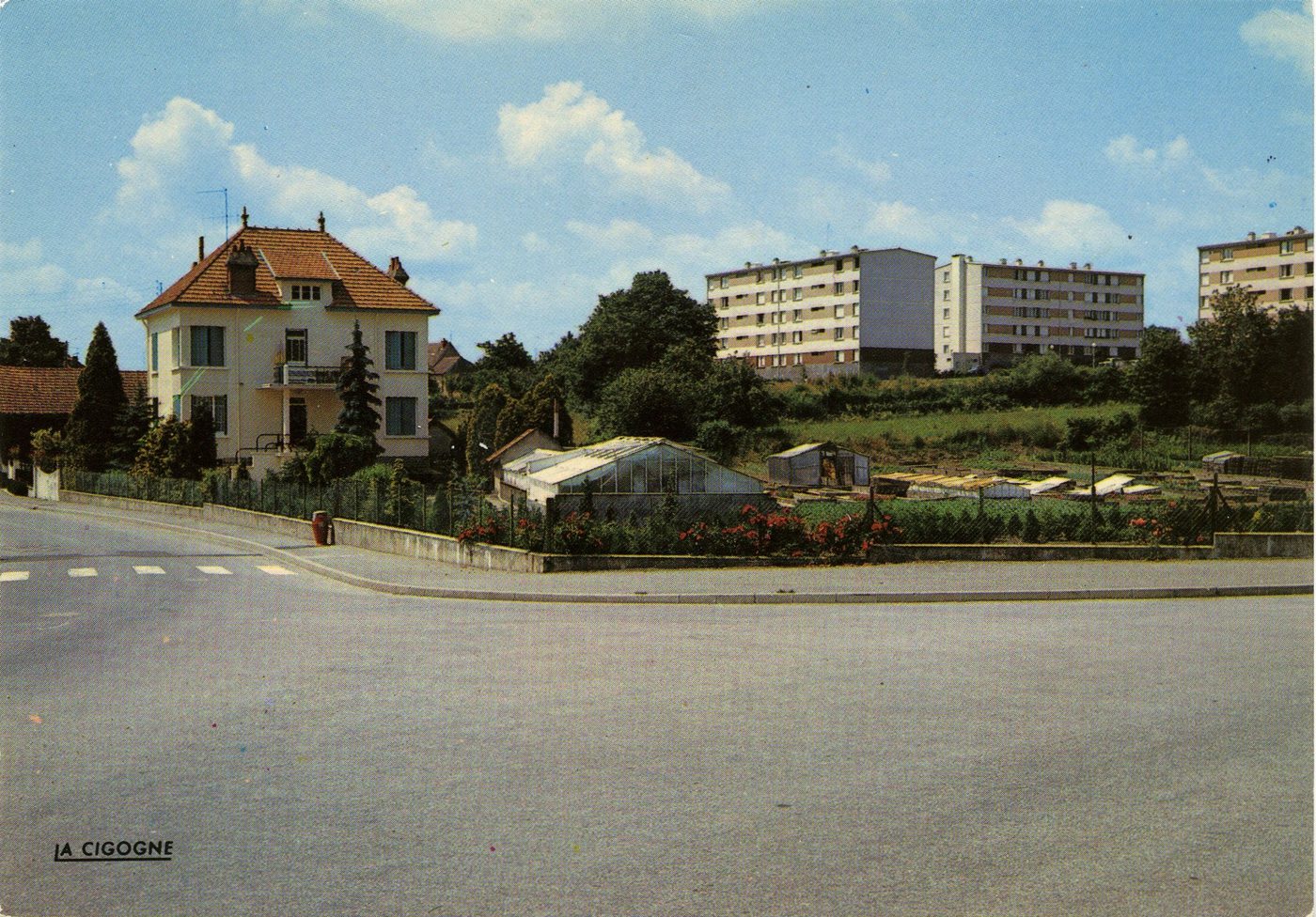 Saint-Vallier. La cité Jean Marie Chalot.