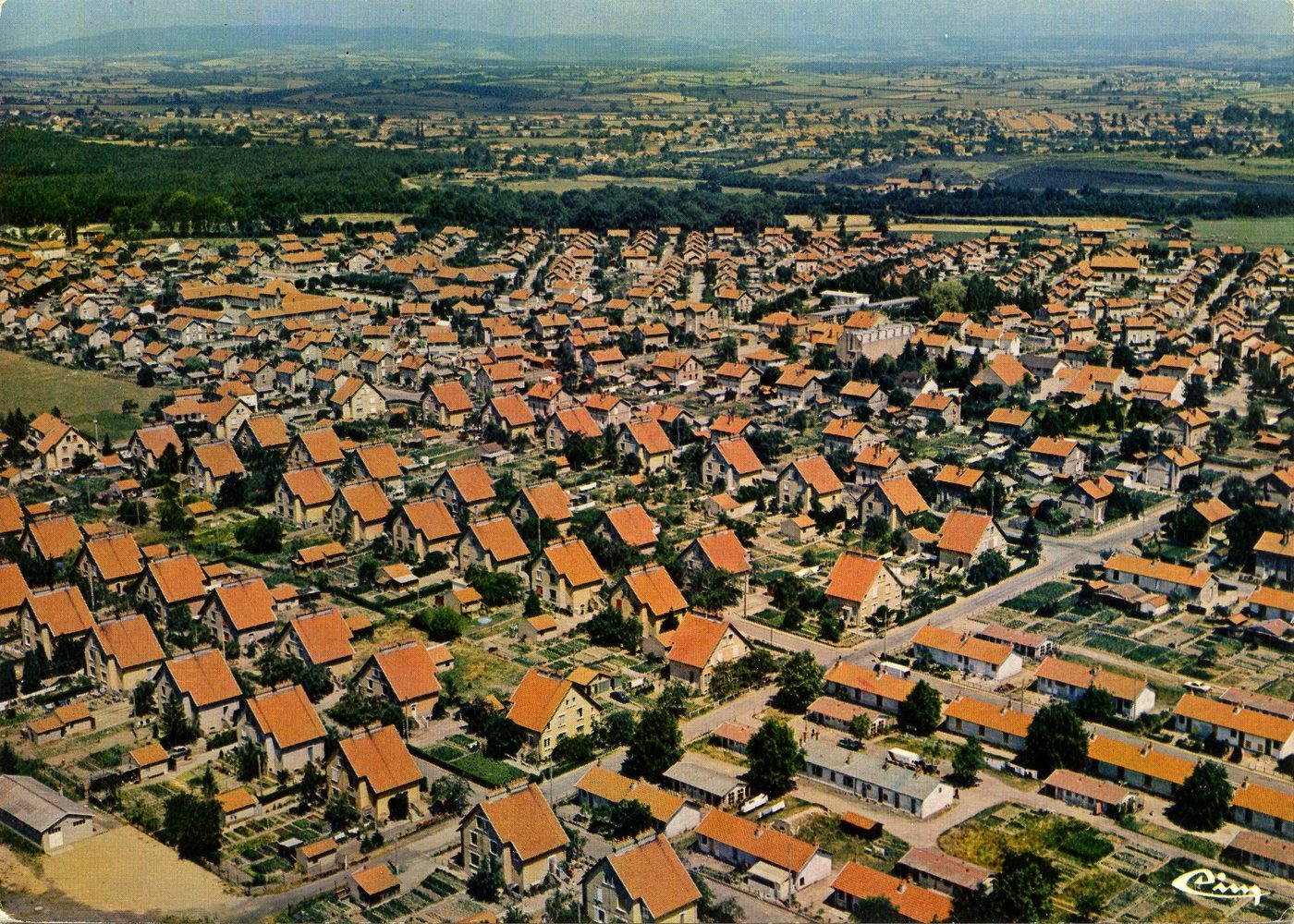 Les Gautherets. Vue générale aérienne.