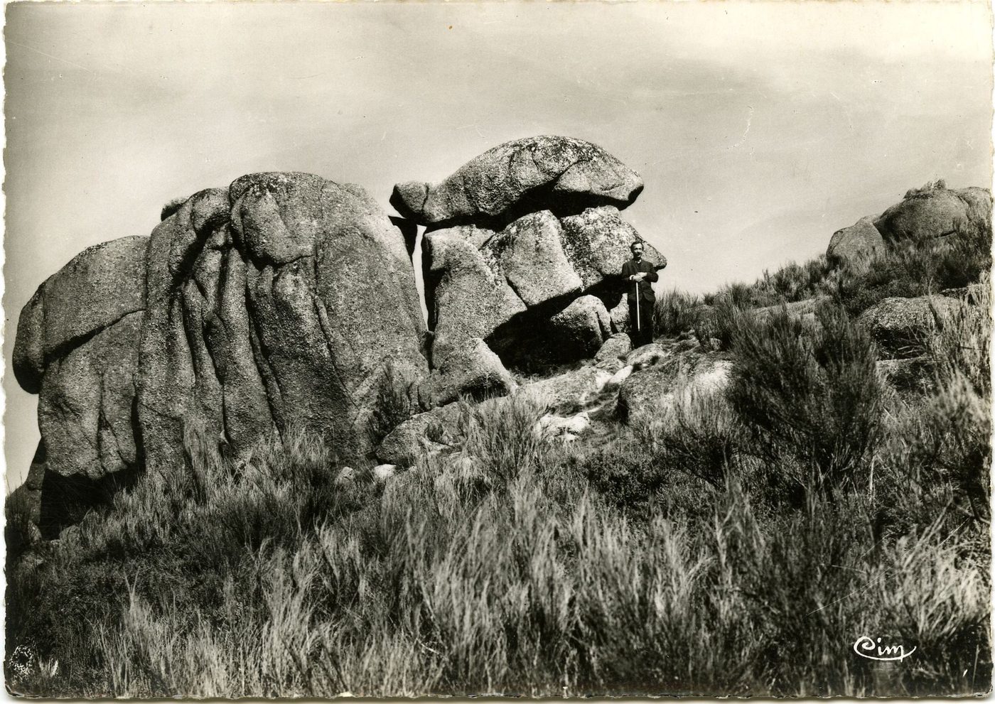 Le Morvan pittoresque. Uchon. Alt 684 m. Le sphinx.