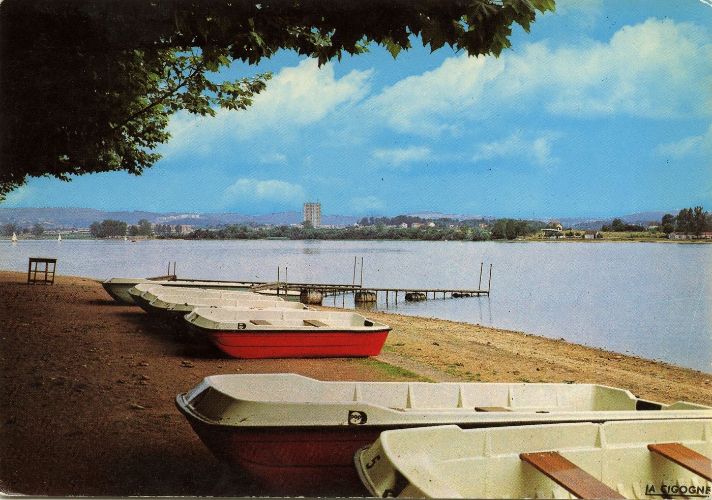 Torcy. Le lac.