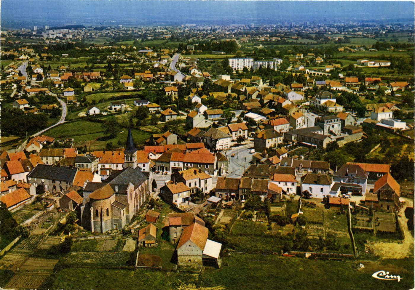 Saint-Vallier. Vue générale aérienne.