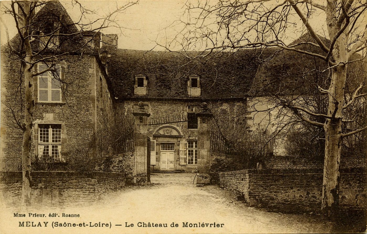 Melay. Le château de Monlévrier.